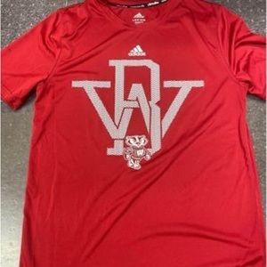 Adidas dri-fit youth L. Wisconsin Badgers shirt